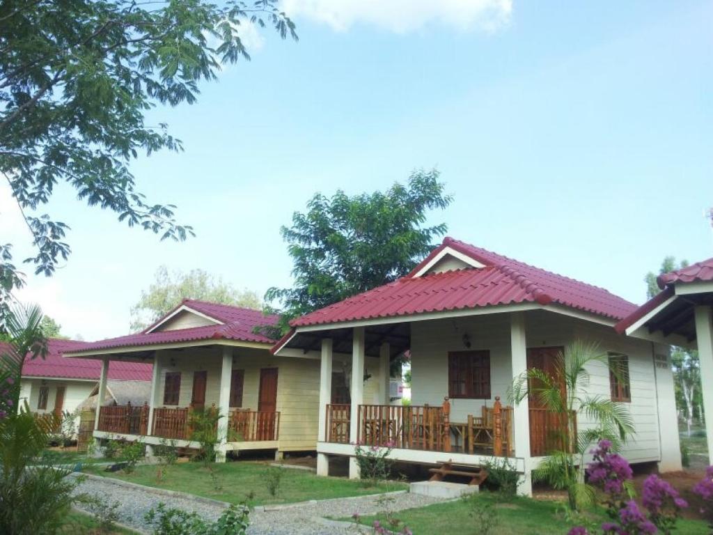 Smile Resort Mae Rim Pokoj fotografie